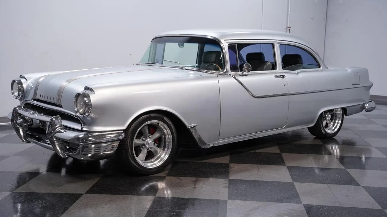 1955 Pontiac Chieftain - Thumbnail 7