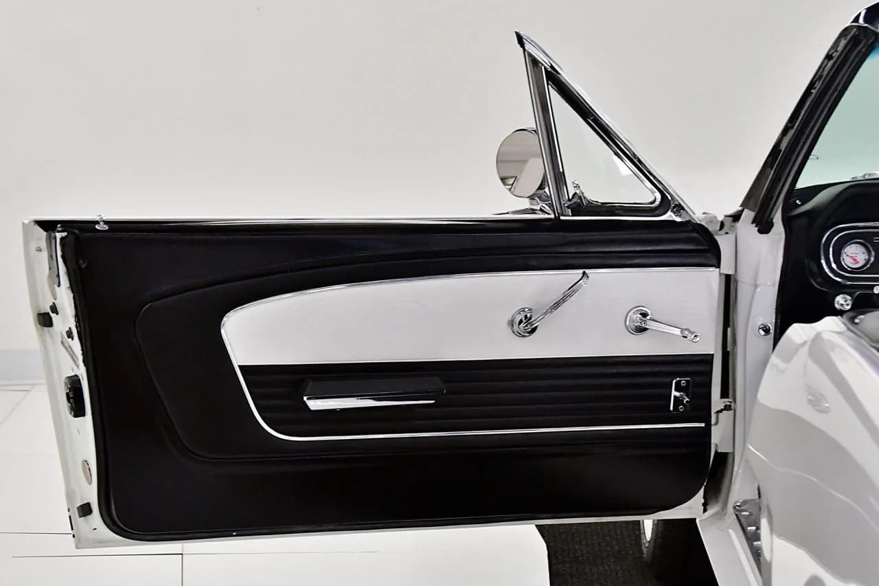 1966 Ford Mustang Pro Touring - Thumbnail 8