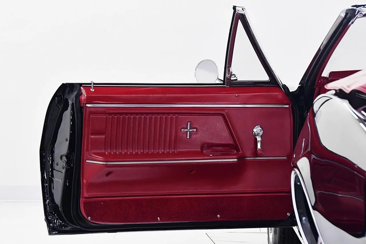 1967 Chevrolet Camaro RS/SS - Thumbnail 8