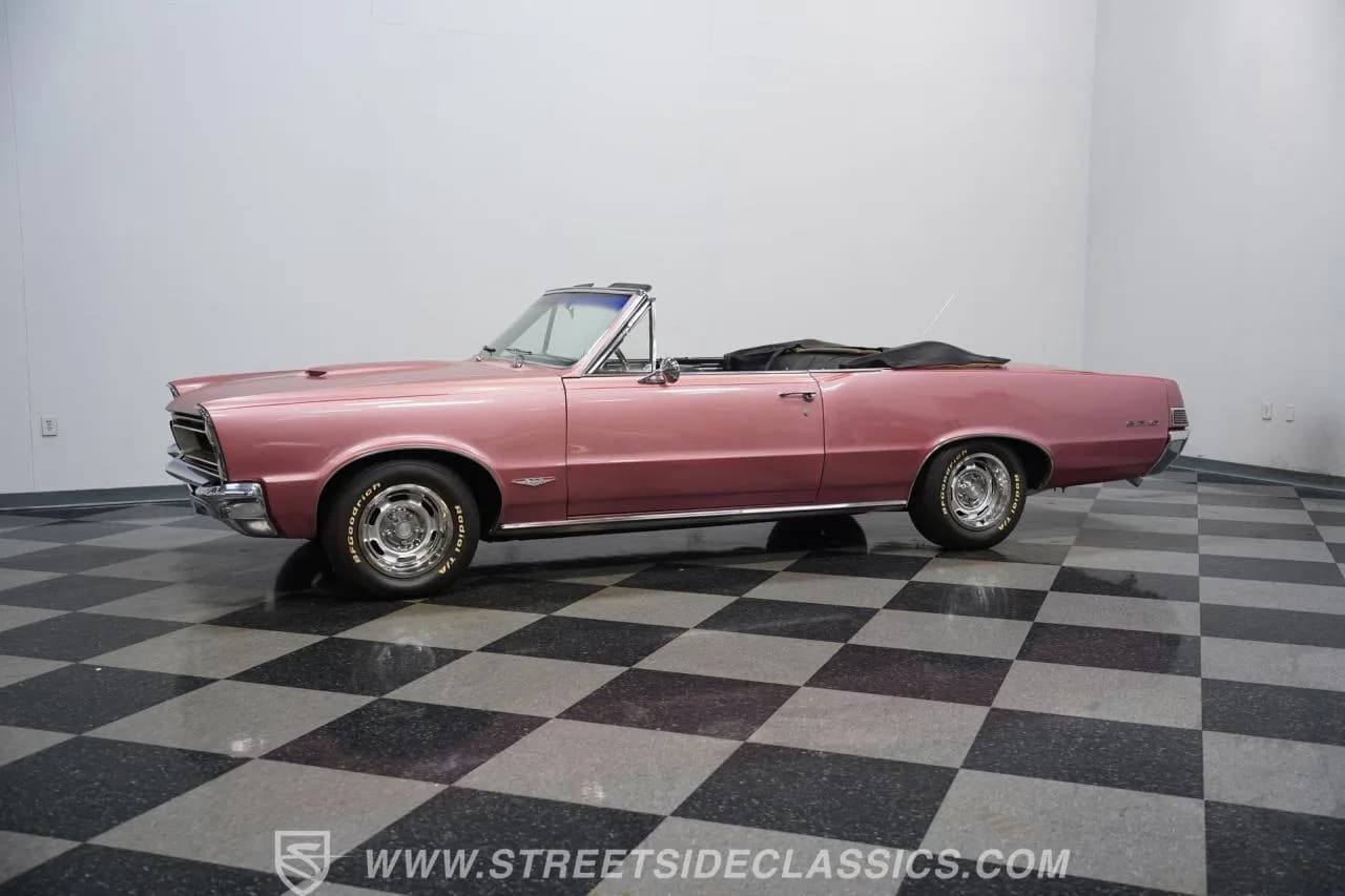 1965 Pontiac GTO Convertible - Thumbnail 8