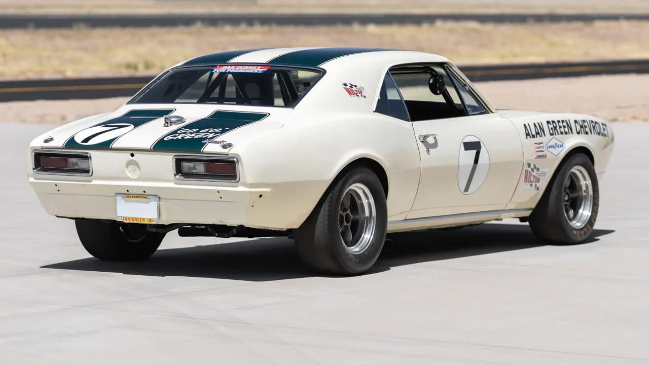 1967 Chevrolet Camaro Z/28 Trans-Am ex-Alan Green Chevrolet - Thumbnail 5
