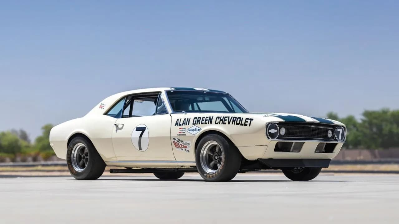 1967 Chevrolet Camaro Z/28 Trans-Am ex-Alan Green Chevrolet