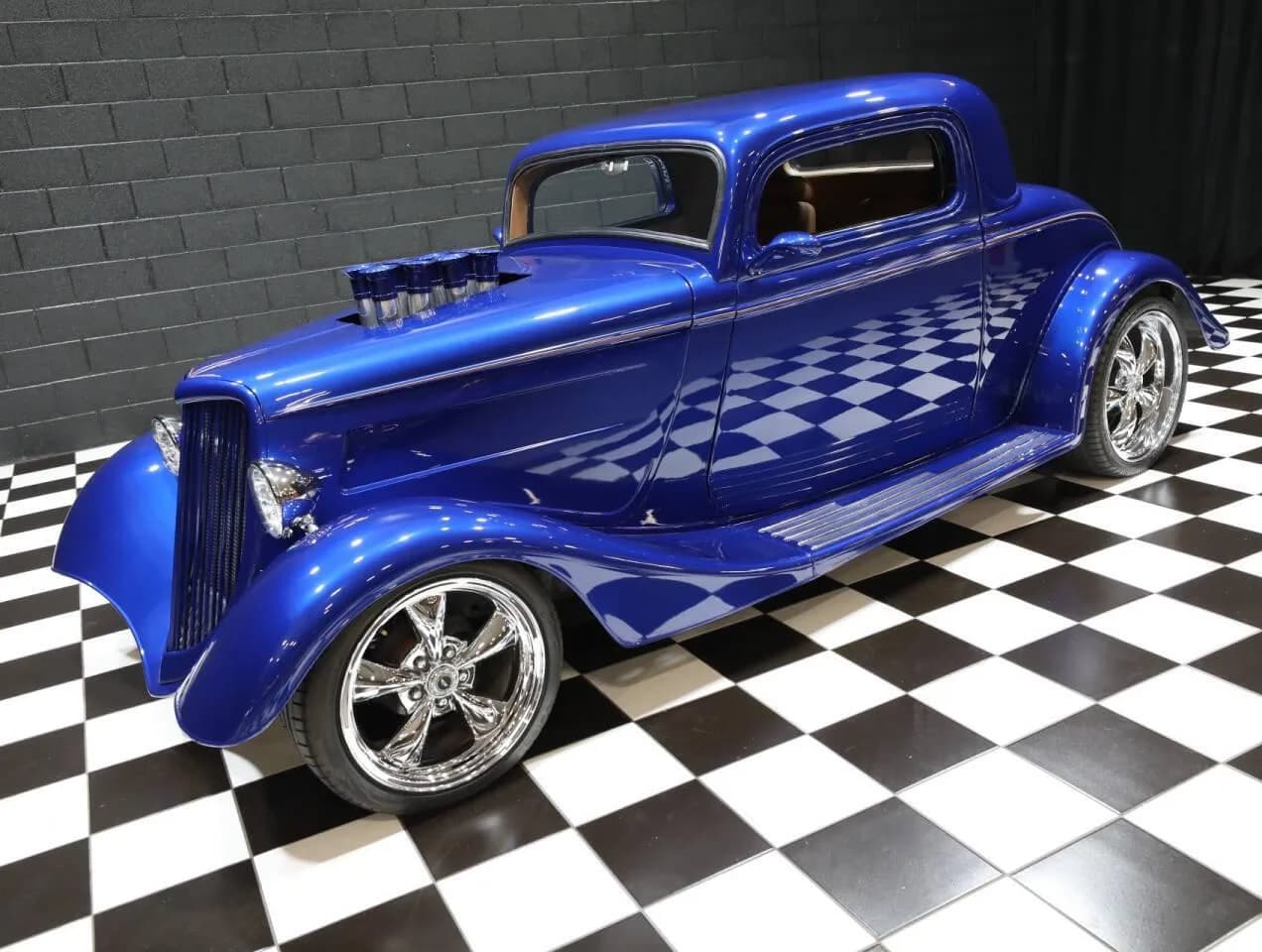 1933 Ford Coupe - Thumbnail 8
