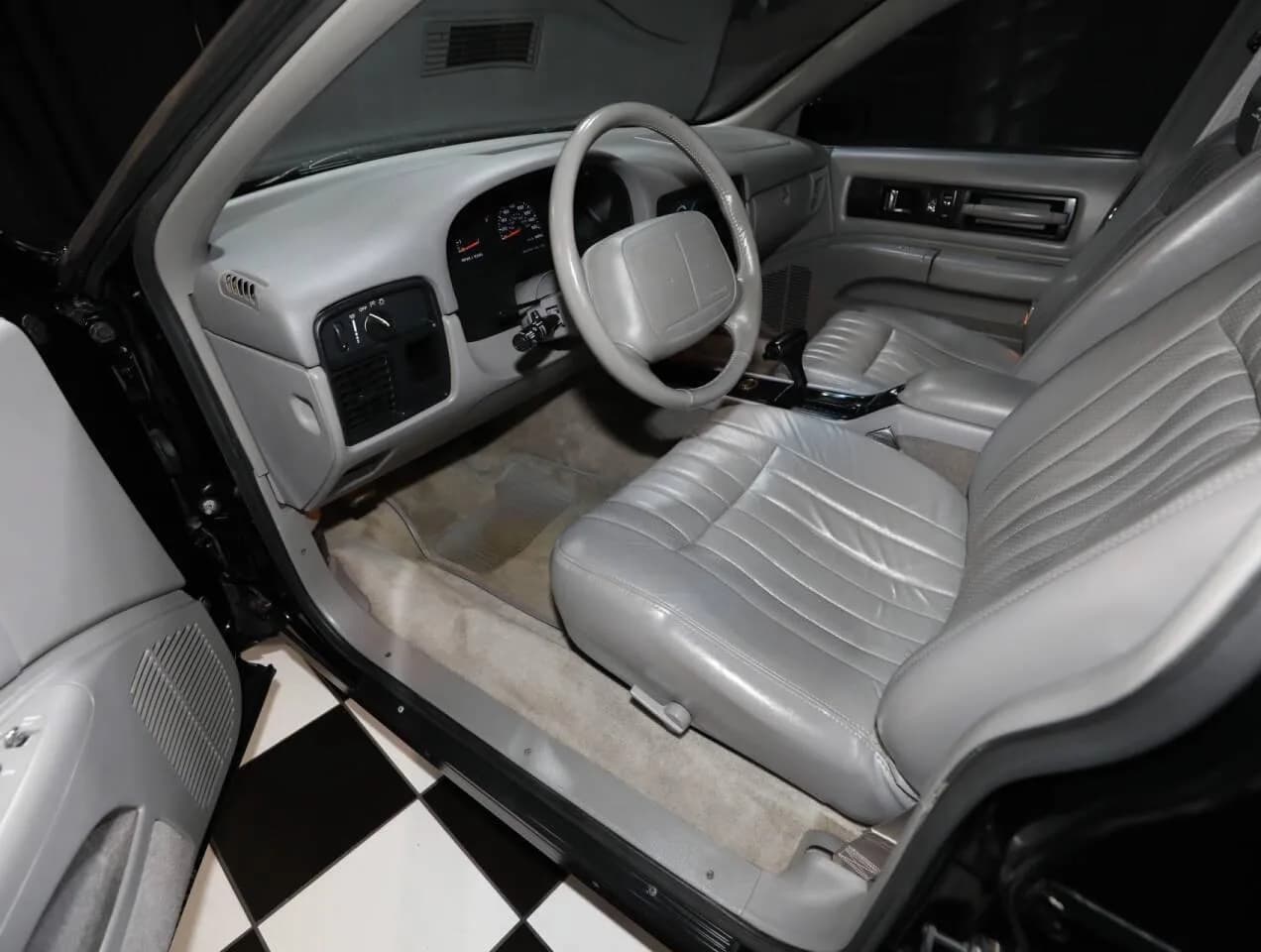 1996 Chevrolet Impala - Thumbnail 3