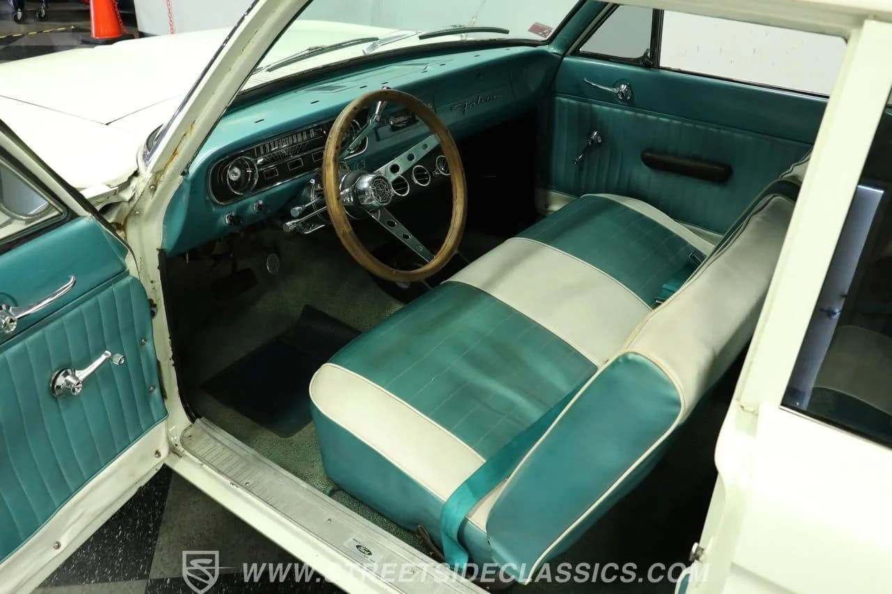 1965 Ford Falcon - Thumbnail 4