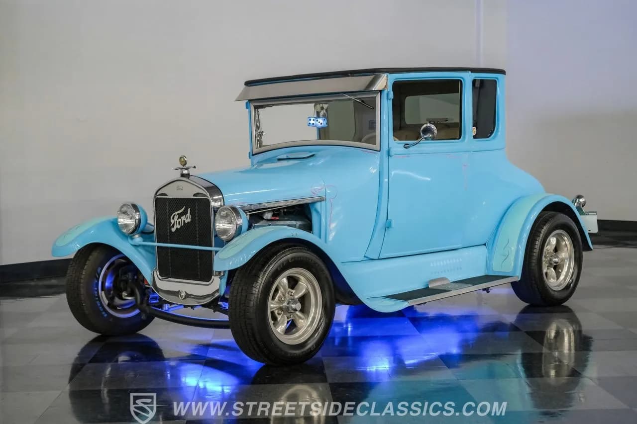 1927 Ford Model T Coupe Streetrod - Thumbnail 6