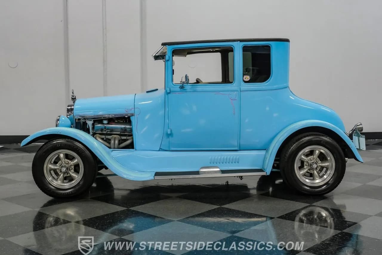 1927 Ford Model T Coupe Streetrod - Thumbnail 8