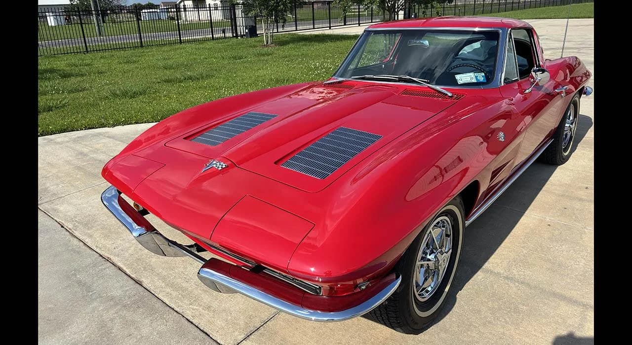 1963 Chevrolet Corvette - Thumbnail 5