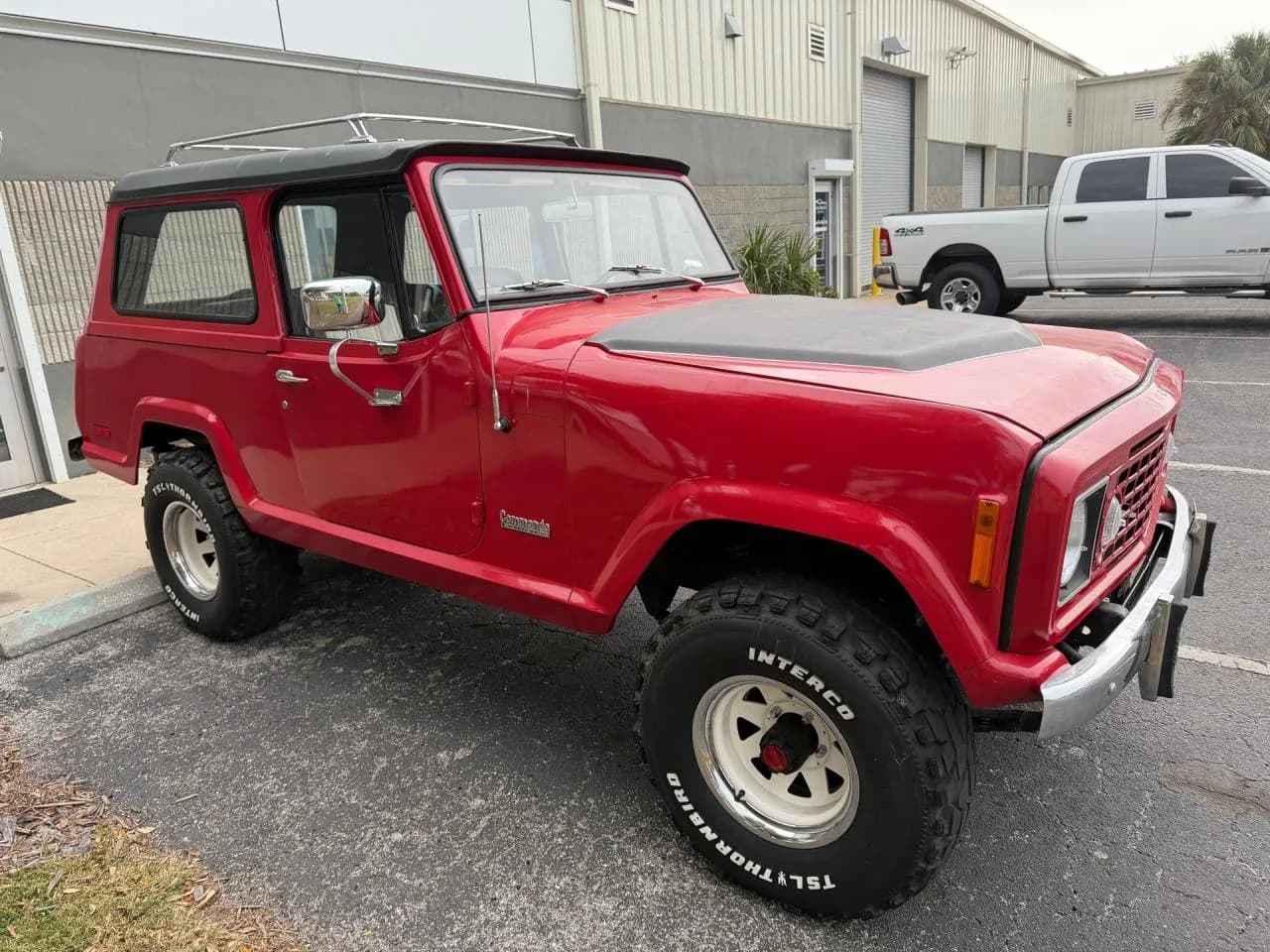 1973 Jeep Commando 4x4 - Thumbnail 2