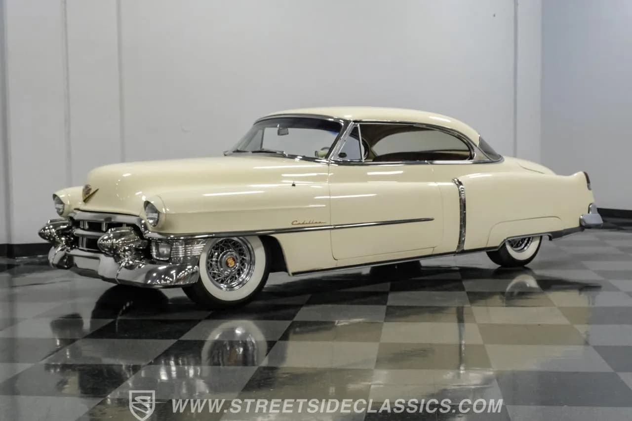 1953 Cadillac Series 62 Coupe De Ville Restomod - Thumbnail 6