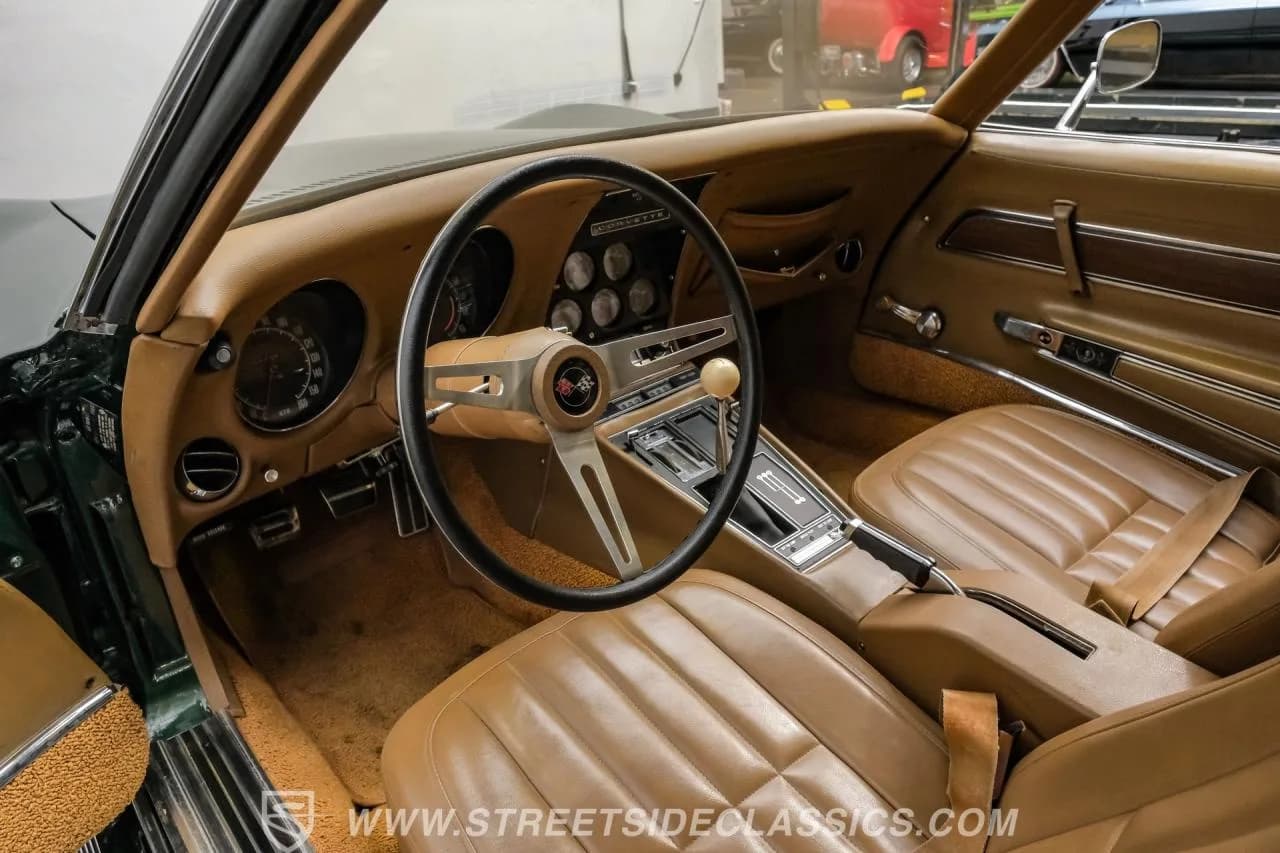1969 Chevrolet Corvette 427 Tri-Power - Thumbnail 2