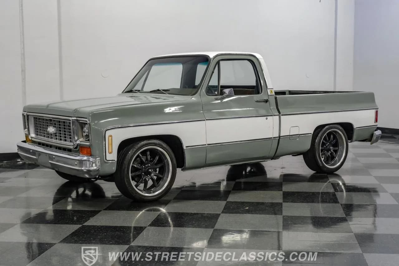 1978 Chevrolet C10 Restomod - Thumbnail 6