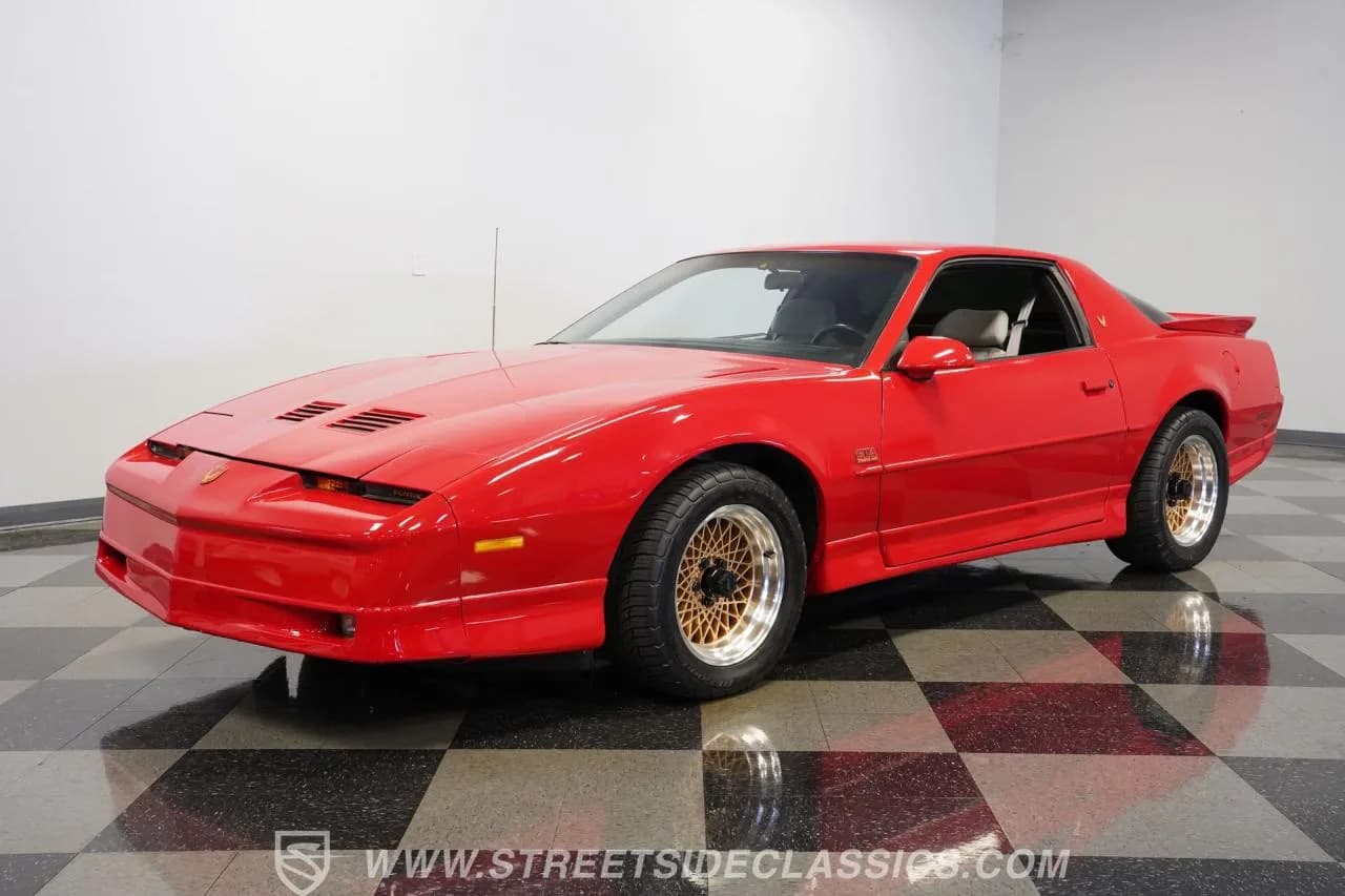 1988 Pontiac Firebird Trans Am GTA - Thumbnail 6