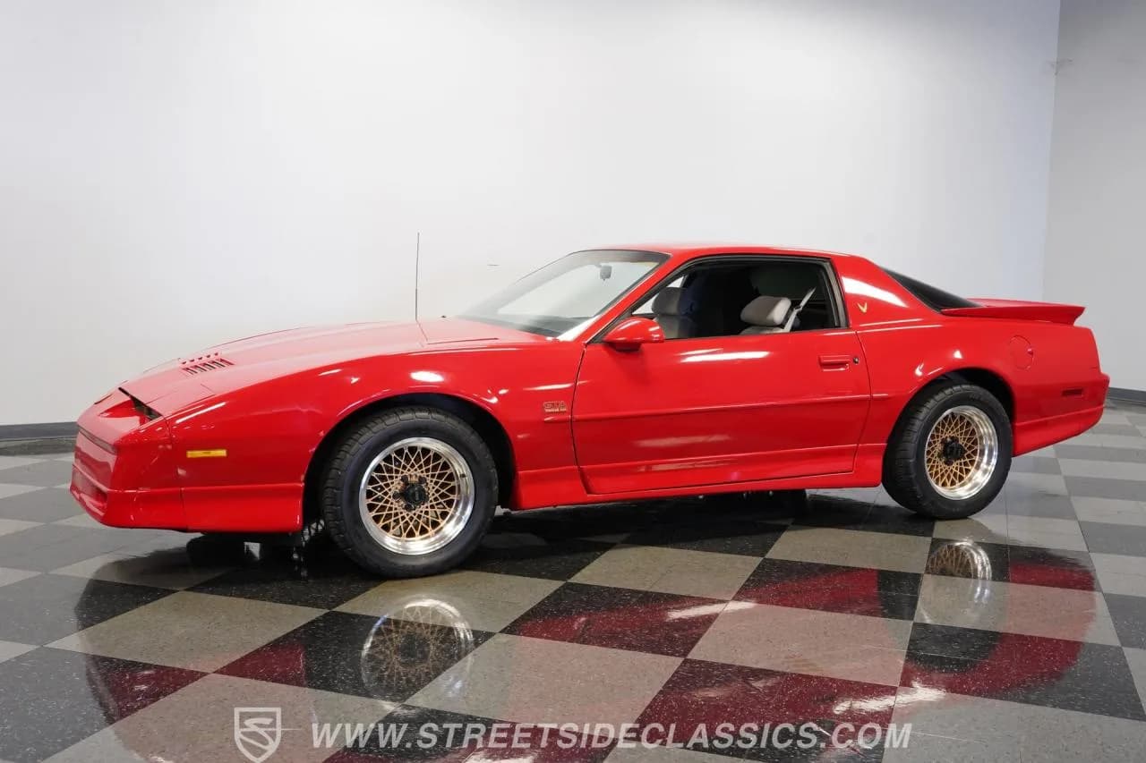 1988 Pontiac Firebird Trans Am GTA - Thumbnail 7
