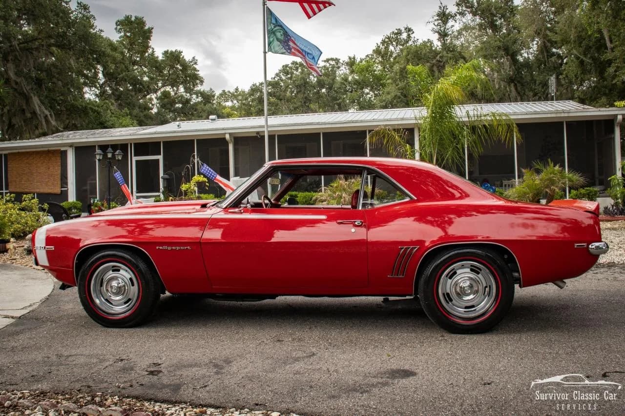 1969 Chevrolet Camaro  RS - Thumbnail 3