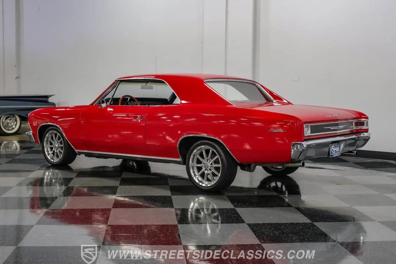 1966 Chevrolet Chevelle Malibu 454 - Thumbnail 8