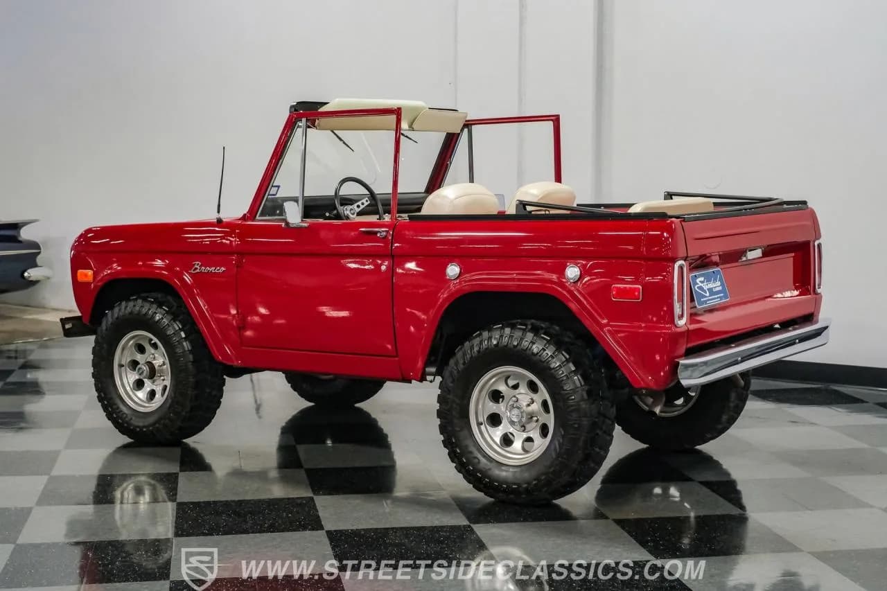 1972 Ford Bronco - Thumbnail 8