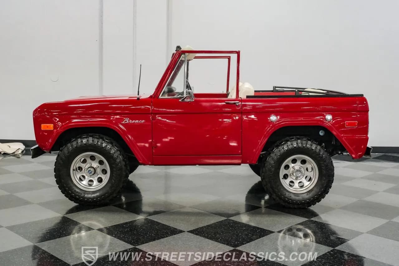 1972 Ford Bronco - Thumbnail 2