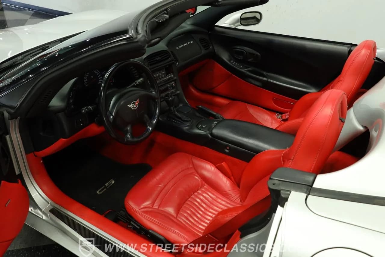 2001 Chevrolet Corvette Convertible - Thumbnail 4