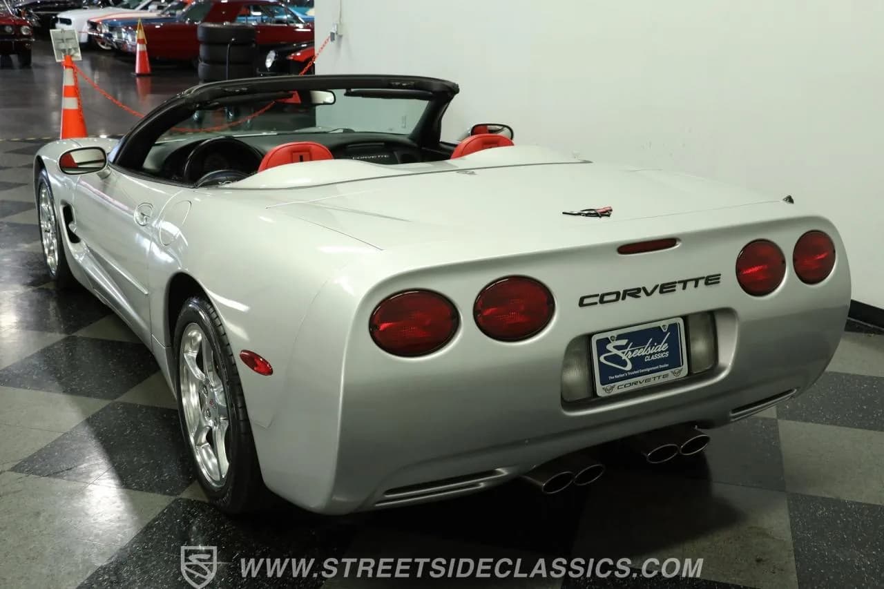 2001 Chevrolet Corvette Convertible - Thumbnail 8