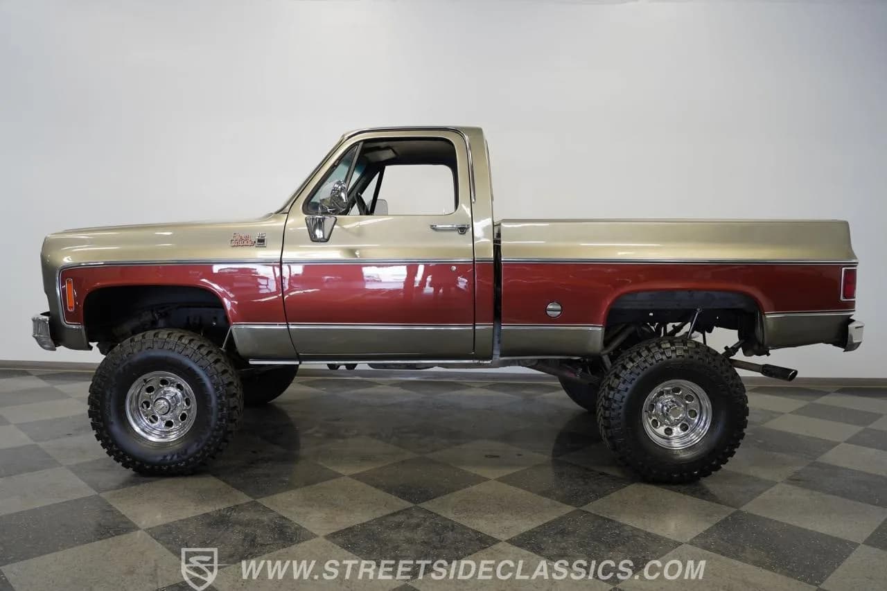 1976 GMC K-15 4X4 - Thumbnail 8