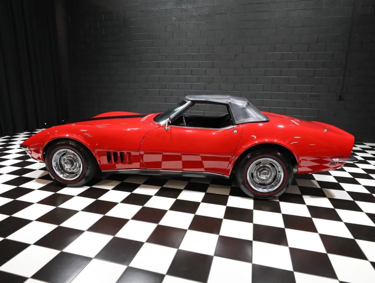 1968 Chevrolet Corvette - Thumbnail 6