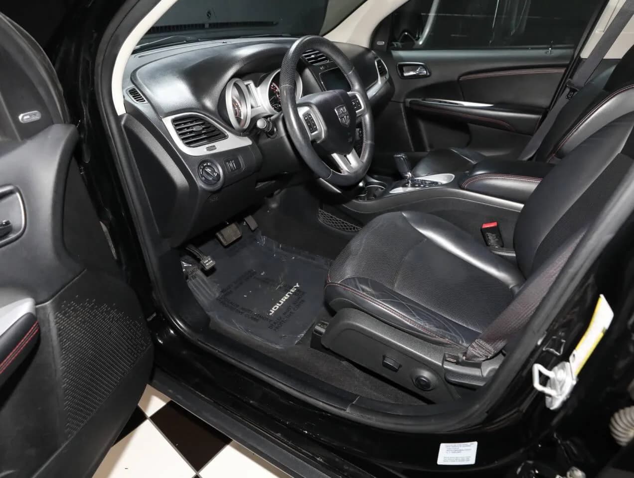 2017 Dodge Journey - Thumbnail 3