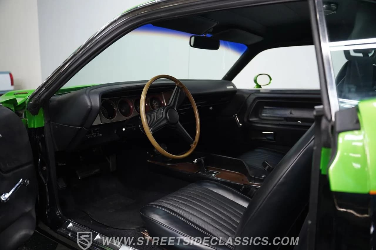 1974 Dodge Challenger - Thumbnail 4