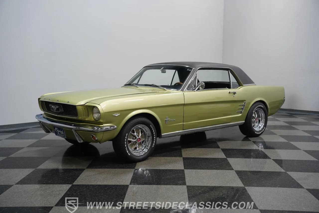 1966 Ford Mustang - Thumbnail 6