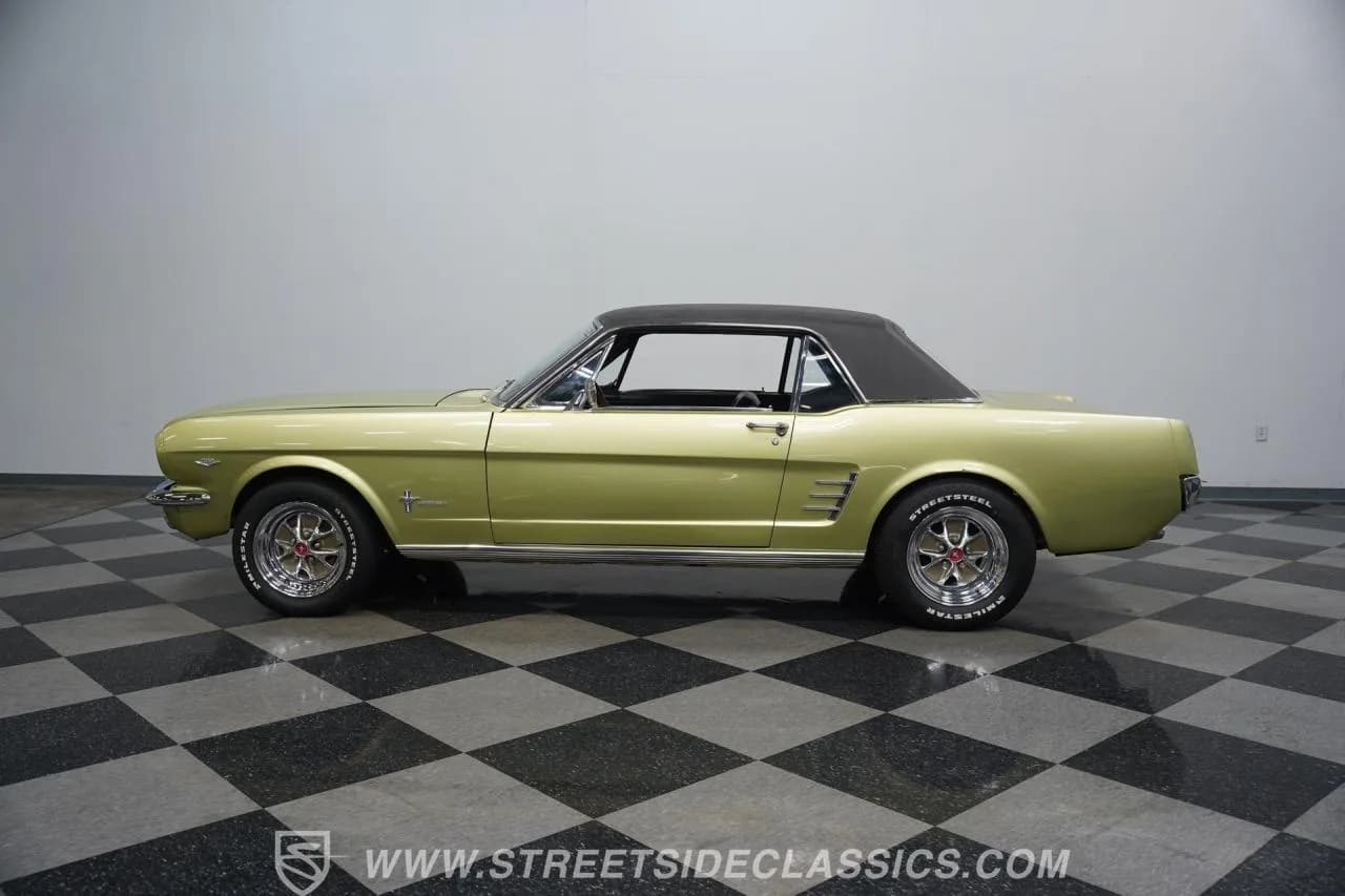 1966 Ford Mustang - Thumbnail 2