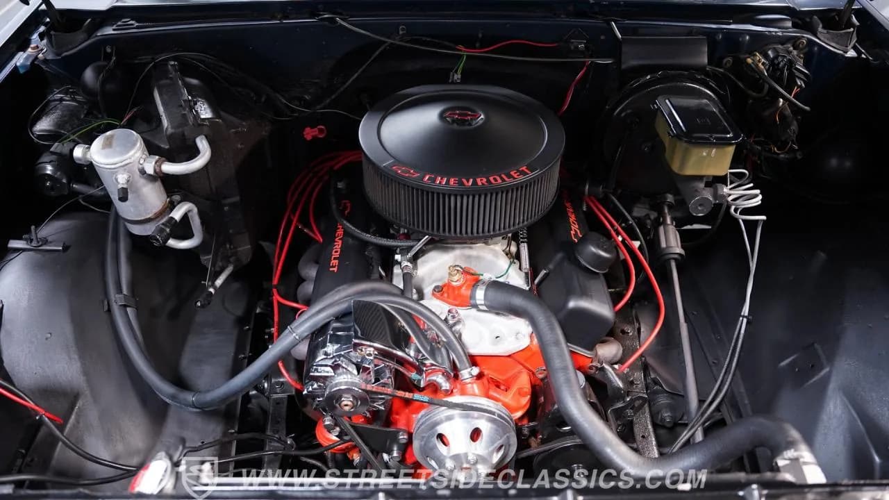 1983 Chevrolet C10 Silverado - Thumbnail 3