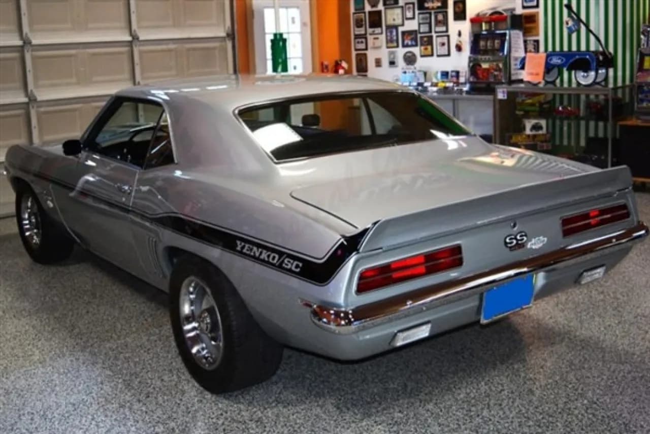 1969 Chevrolet Camaro - Thumbnail 3