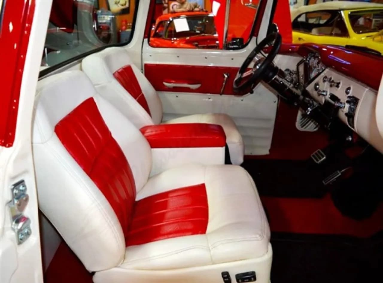 1955 Chevrolet Cameo Pickup - Thumbnail 7