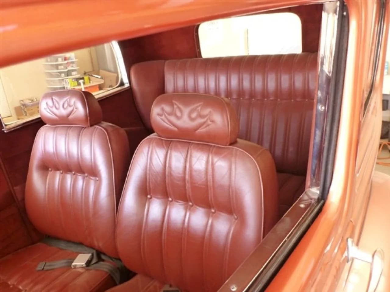 1932 Ford Tudor Sedan - Thumbnail 7