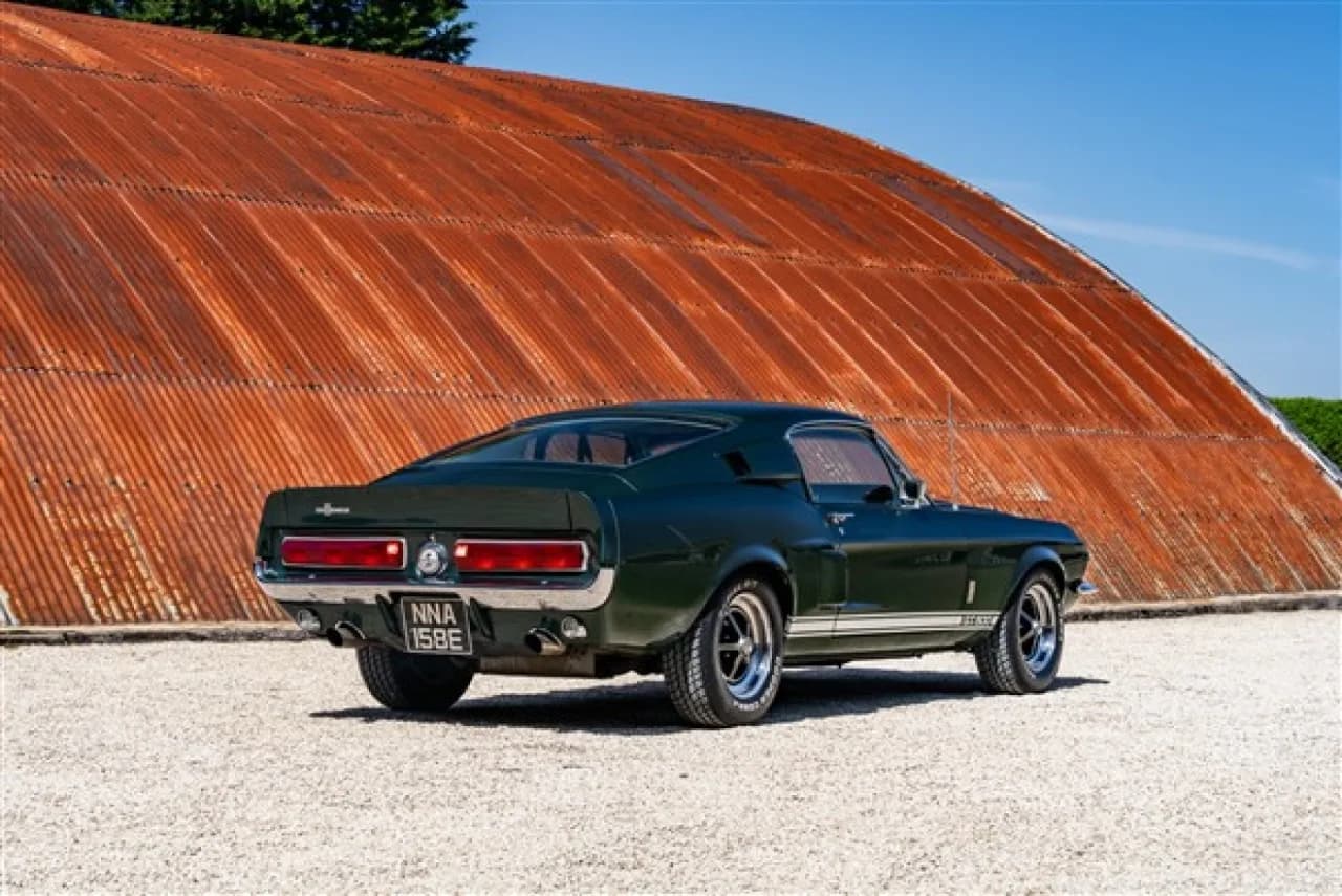 1967 Ford SHELBY MUSTANG GT500 - Thumbnail 4