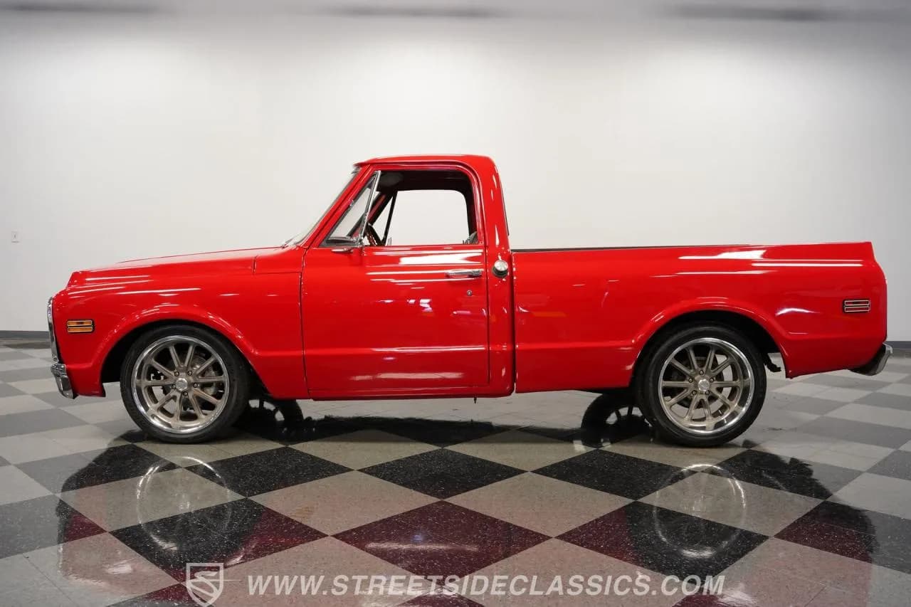 1972 Chevrolet C10 Custom Deluxe - Thumbnail 8