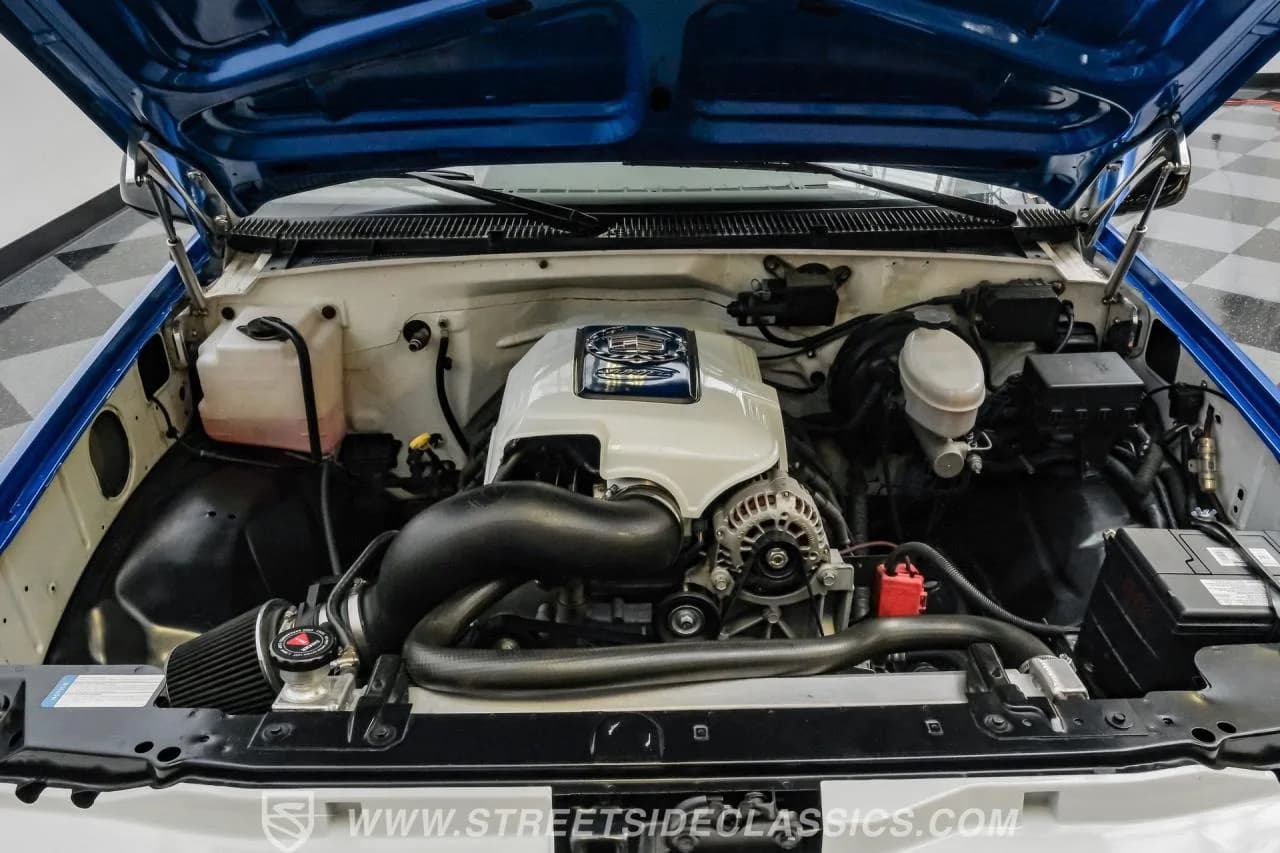 1997 Chevrolet C1500 Silverado Restomod - Thumbnail 3