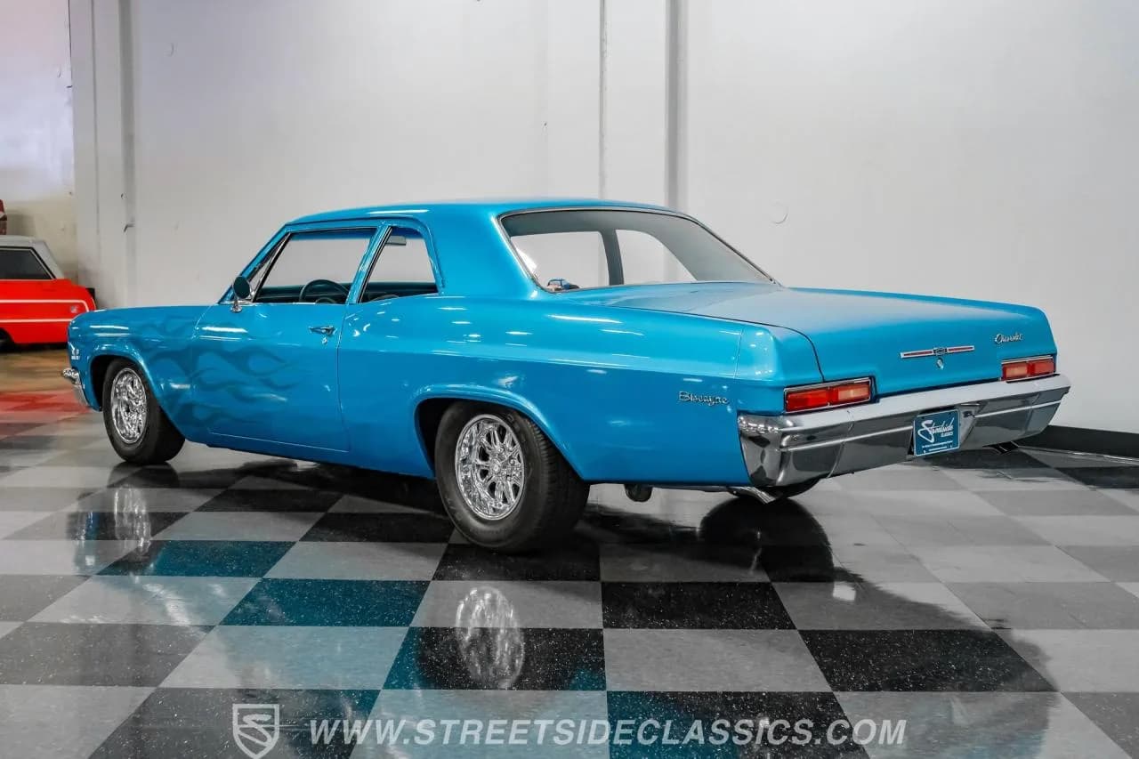 1966 Chevrolet Biscayne - Thumbnail 8