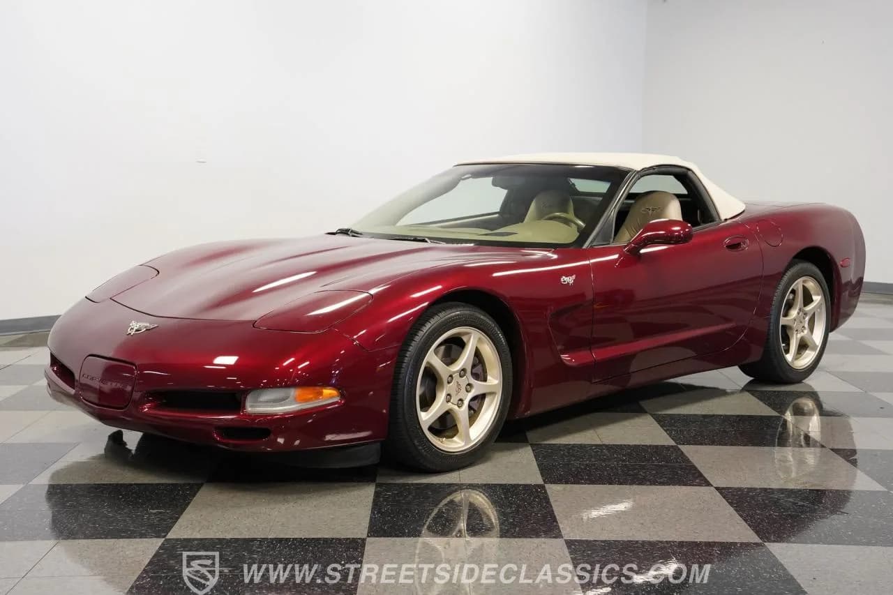 2003 Chevrolet Corvette Convertible 50th Anniversary - Thumbnail 6