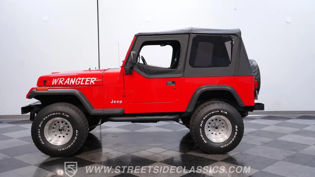 1993 Jeep Wrangler 4X4 - Thumbnail 2