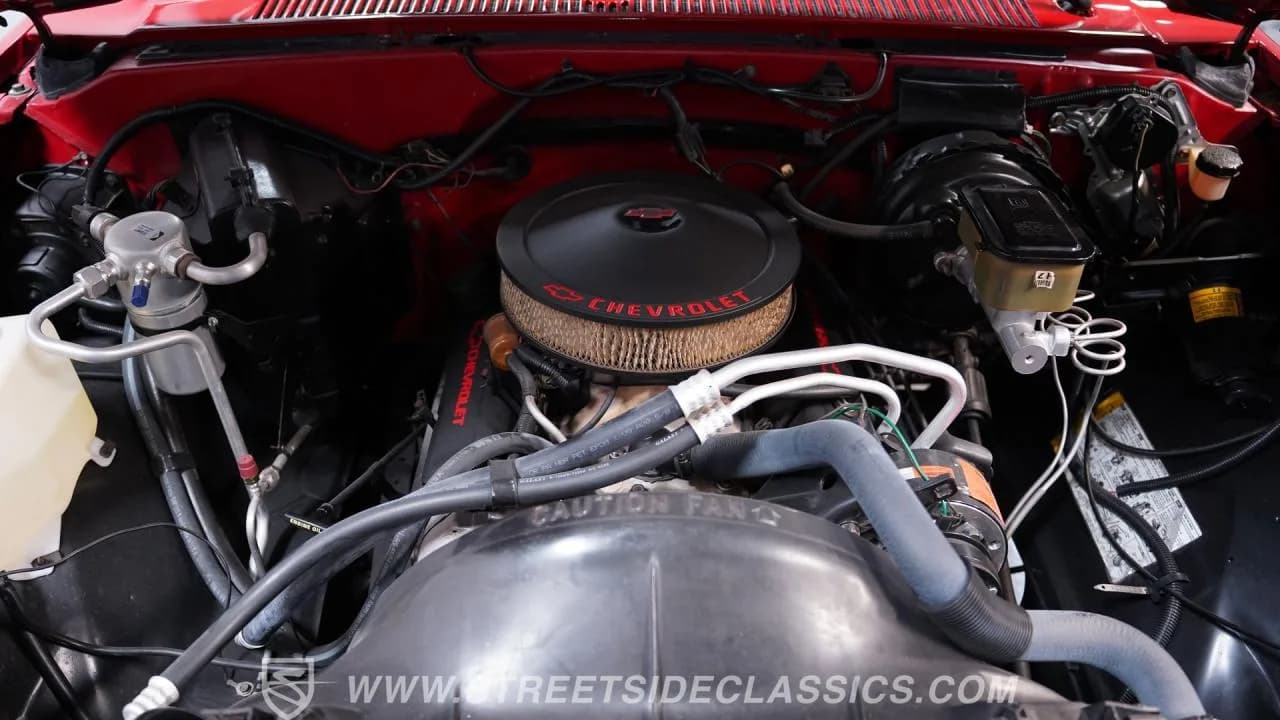 1986 Chevrolet K10 4x4 - Thumbnail 3