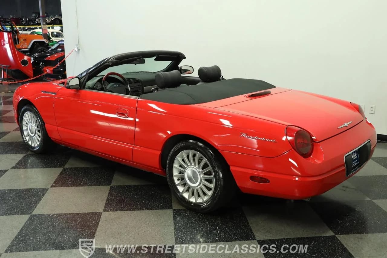 2005 Ford Thunderbird - Thumbnail 6