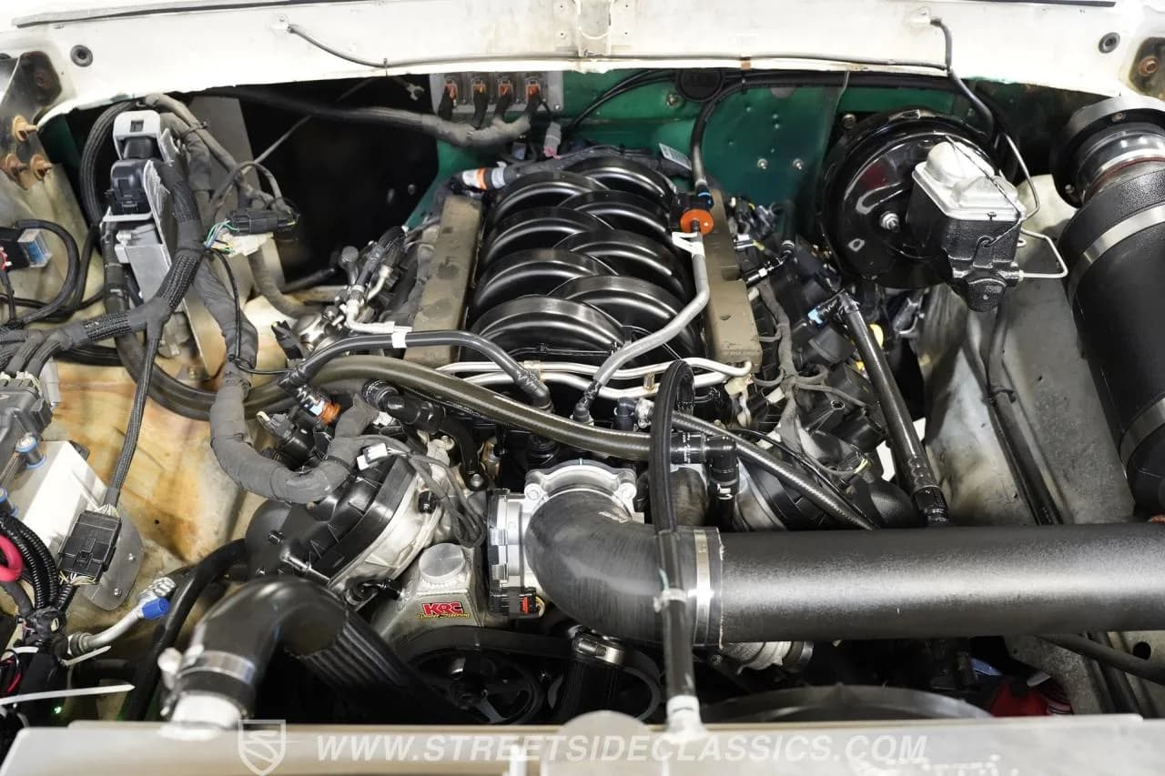 1979 Ford Bronco 4X4 Coyote Restomod - Thumbnail 4