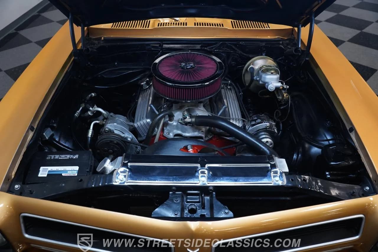 1972 Pontiac Ventura II - Thumbnail 3
