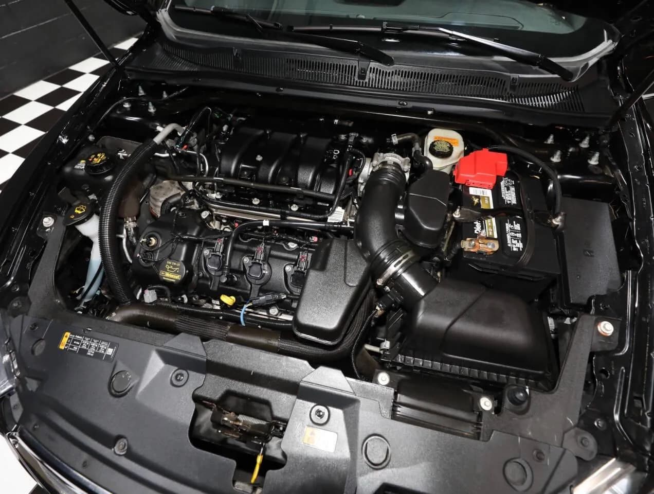 2013 Ford Taurus - Thumbnail 2