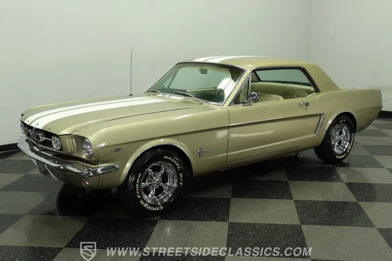 1965 Ford Mustang - Thumbnail 6