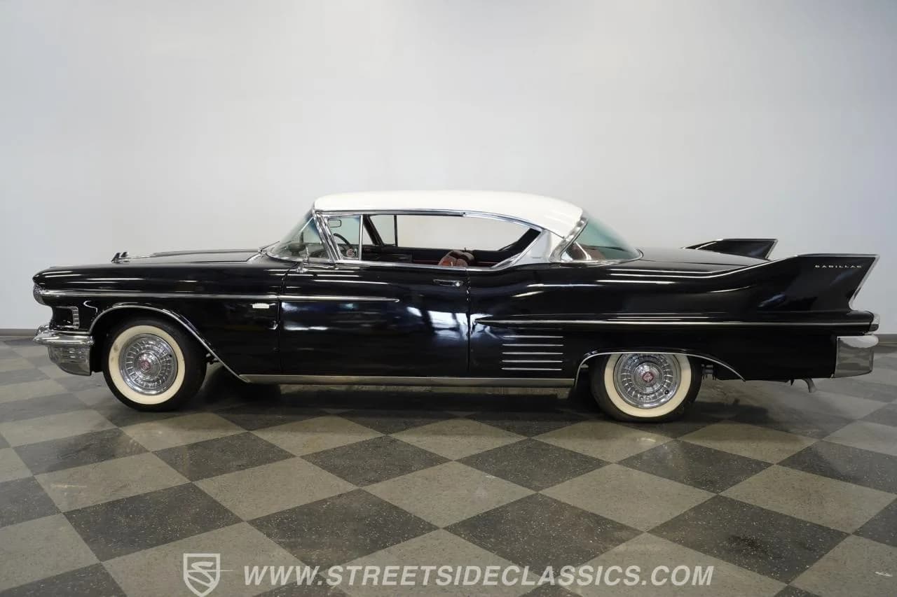 1958 Cadillac Series 62 Coupe de Ville - Thumbnail 8