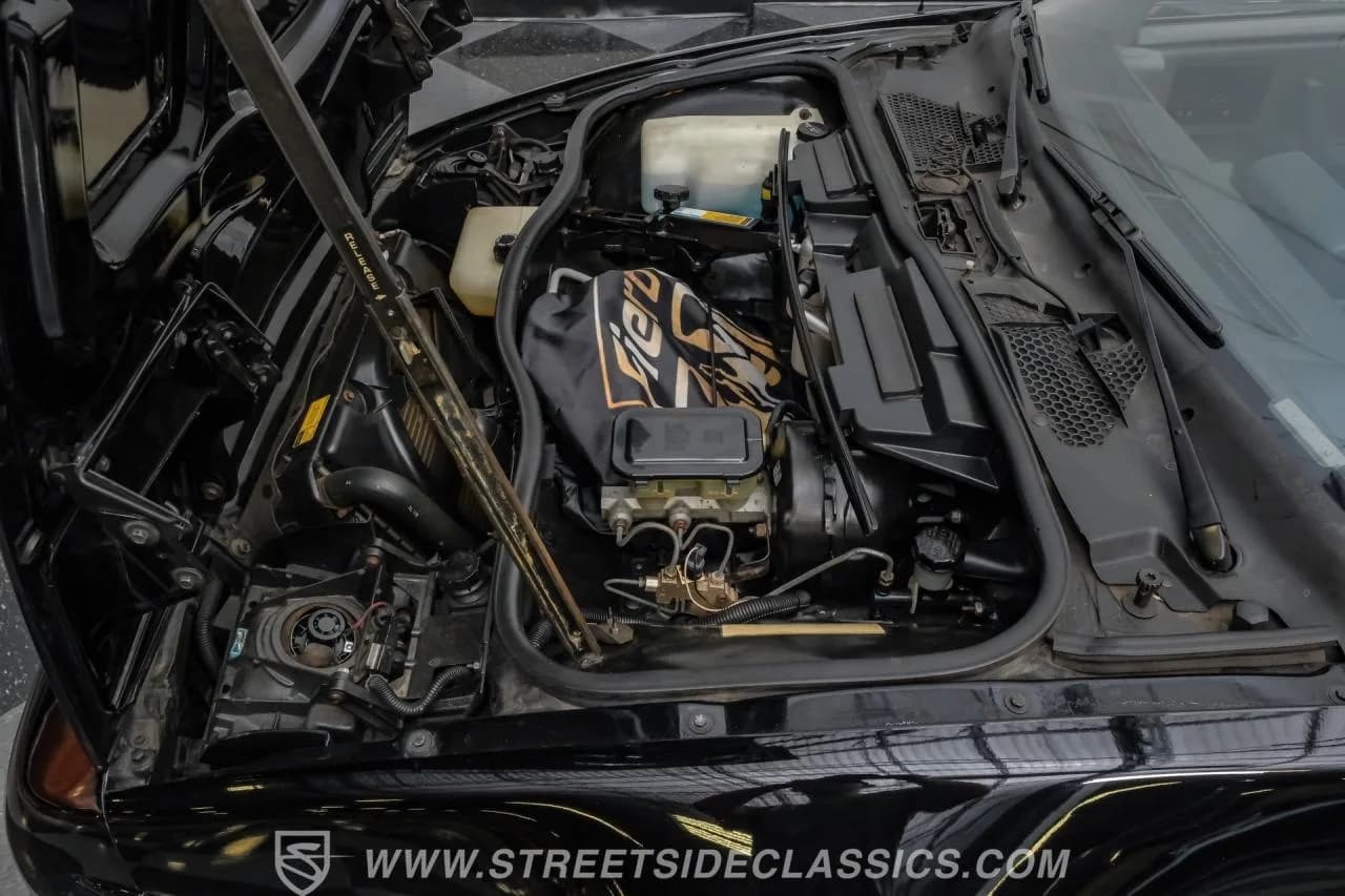 1986 Pontiac Fiero GT - Thumbnail 4