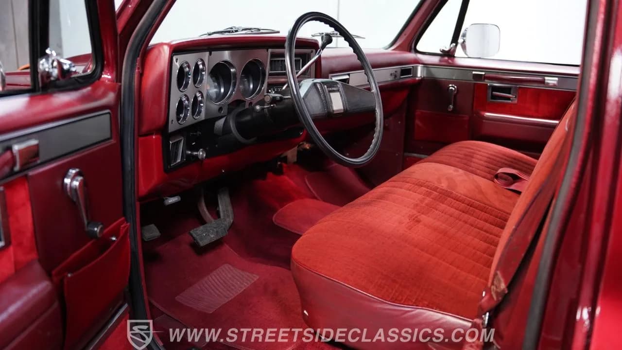 1983 Chevrolet C10 - Thumbnail 4