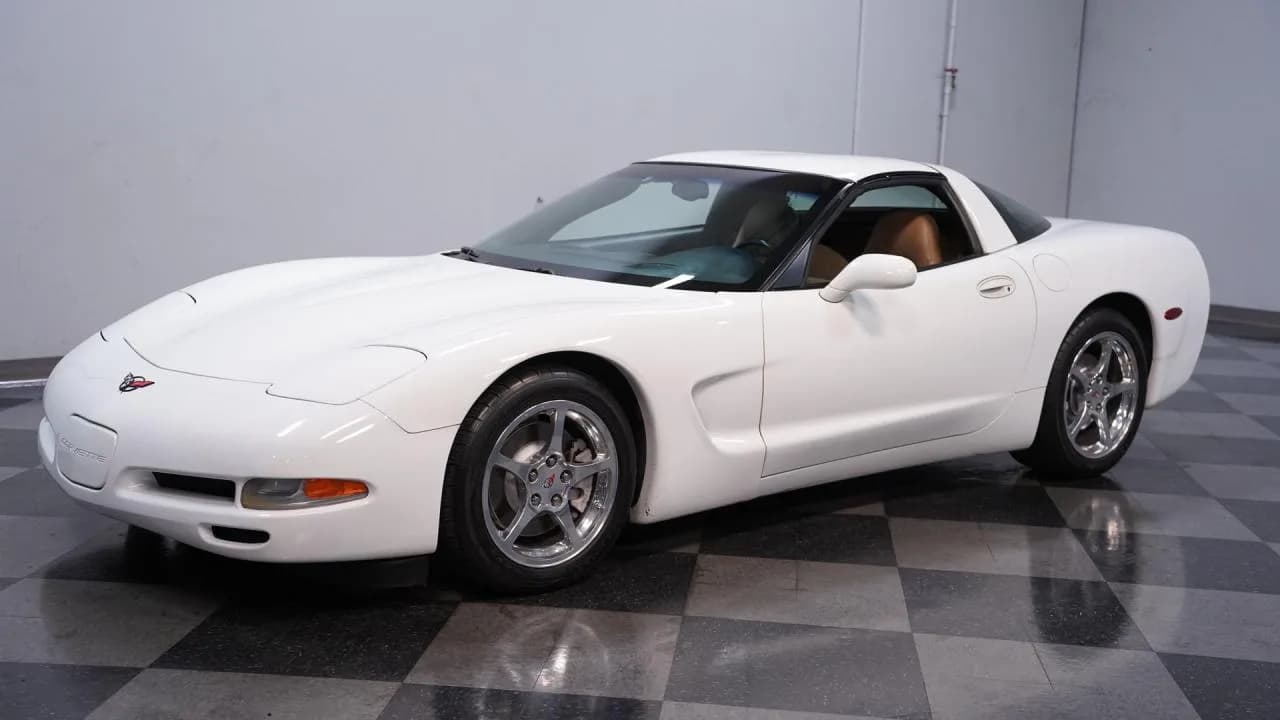 2004 Chevrolet Corvette - Thumbnail 7
